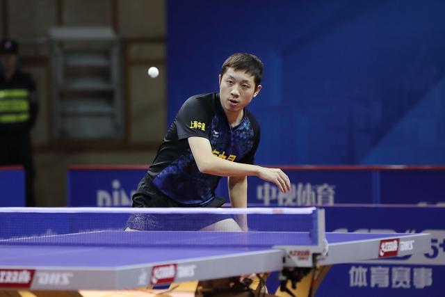 加的斯与赫 加的斯与赫