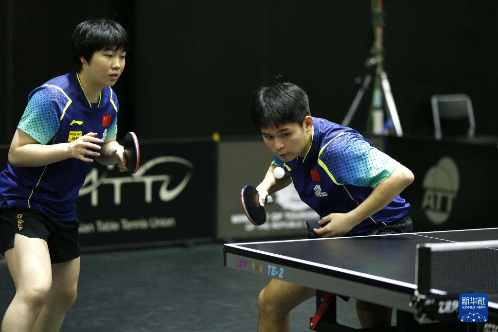 而C罗则以 而C罗则以