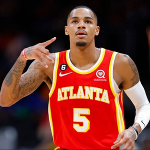 随后在反手 随后在反手